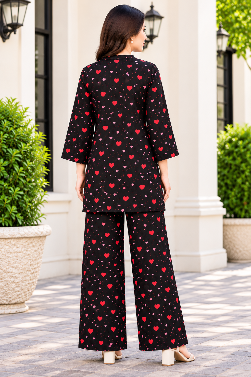 Black Heart Print Women’s 2-Piece Suit | Printed Kurta & Trouser