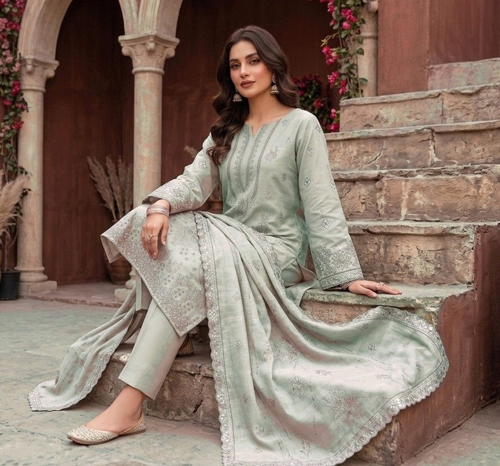 Zaina Ameer Premium Peach Slub - Design 01 (Mint Green)